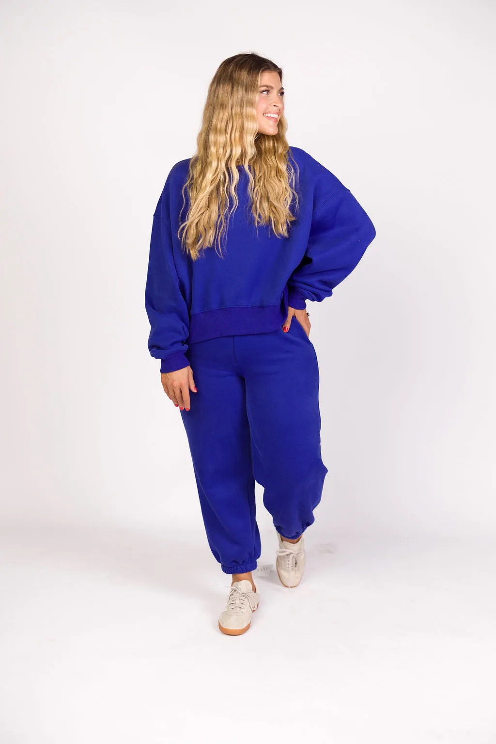 Comfy Cozy Sweatshirt and Sweatpants Set in Royal Blue