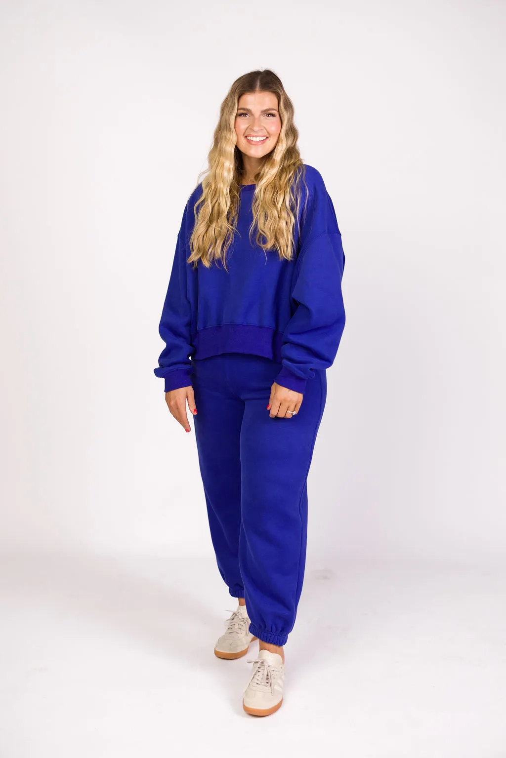 Comfy Cozy Sweatshirt and Sweatpants Set in Royal Blue