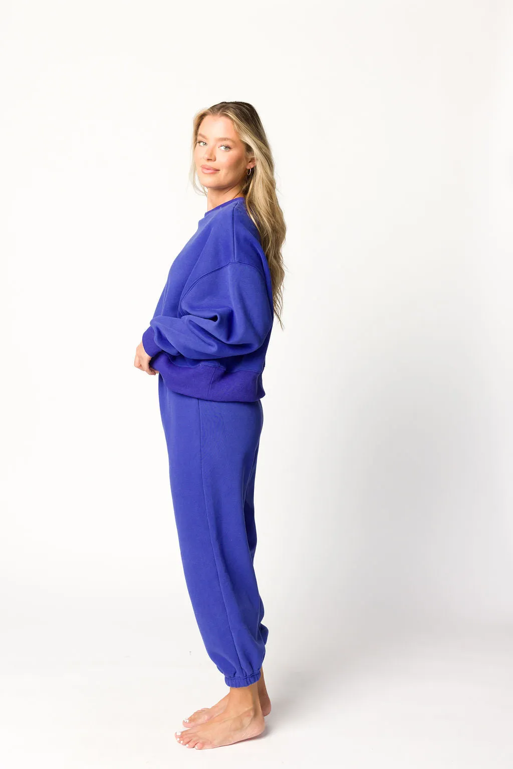 Comfy Cozy Sweatshirt and Sweatpants Set in Royal Blue
